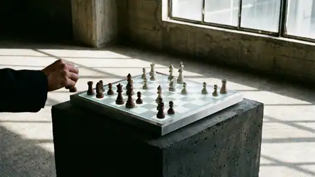 Ajedrez · Jugar y Aprender: Estrategia y Diversión en tu Bolsillo header