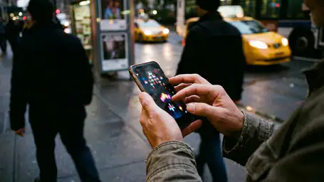 Pourquoi Galaxy Attack: Jeux d'avion Captive les Joueurs Mobiles header