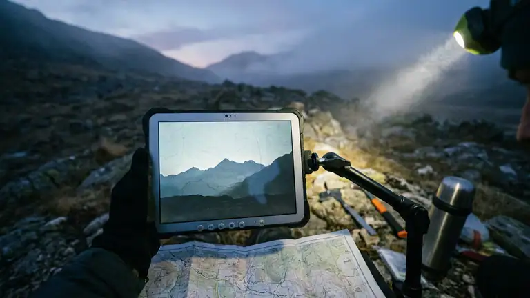 GPS Map Camera: Innovazione nella Fotografia Geolocalizzata su Android e iOS header