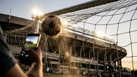 戦略とリアルさが光るDream League Soccer 2025の魅力 header